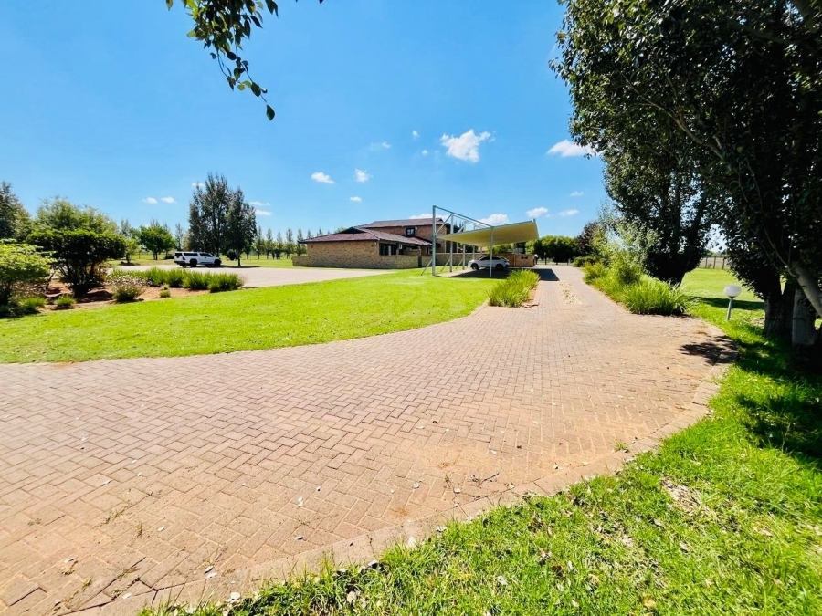 Commercial Property for Sale in Groenvlei Sh Free State